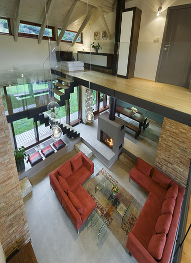 House in Bohemian Paradise I, interior, living area open to the roof, photo: Vasil Stanko, archive of Gabriela Kapralová Dům v Českém Ráji I_interiér_dvoupodlažní obytná hala