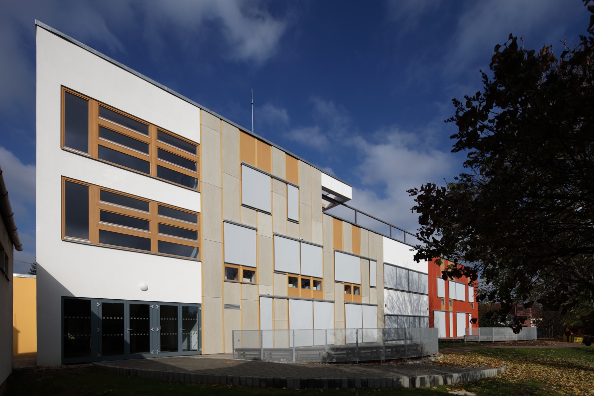 eichlerova_skola_ostopovice