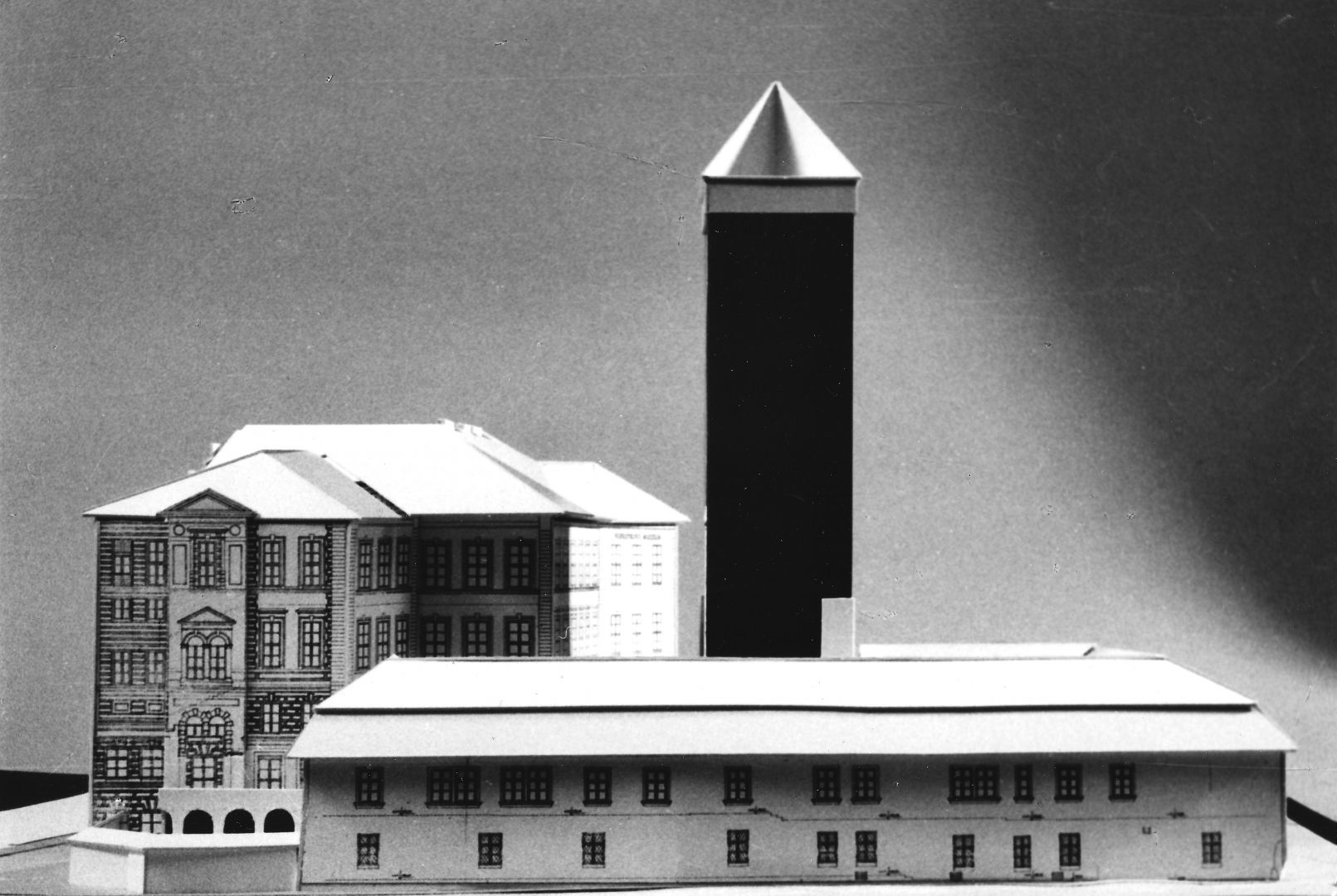 Soutěžní návrh architektonické studie dostavby a hmotového rozvoje Náprstkova muzea, Praha, varianta, fotografie modelu, archiv N. Vaníčkové Vaníčková_náprstkovo_4